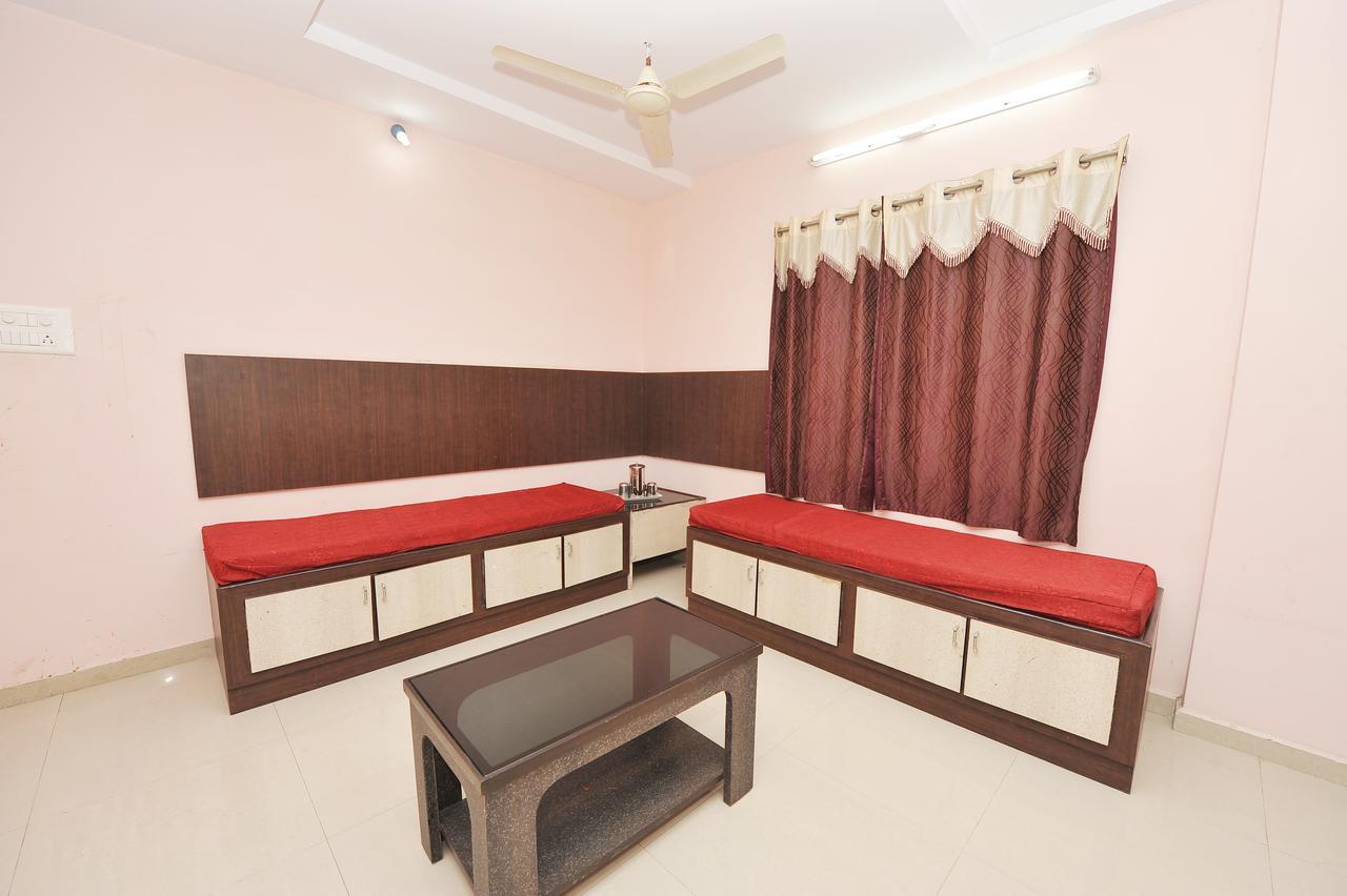 Shree Lakshmi Guest House Visakhapatnam Esterno foto